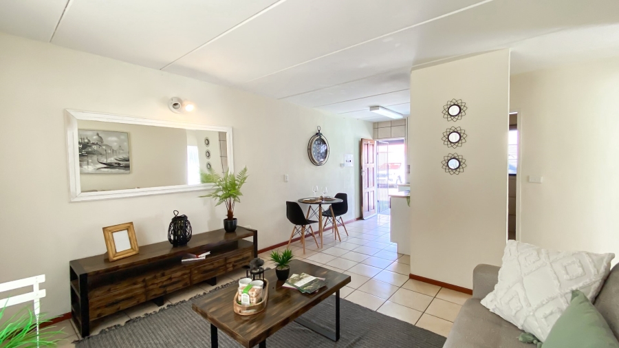 2 Bedroom Property for Sale in Comet Gauteng