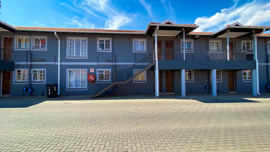 2 Bedroom Property for Sale in Comet Gauteng