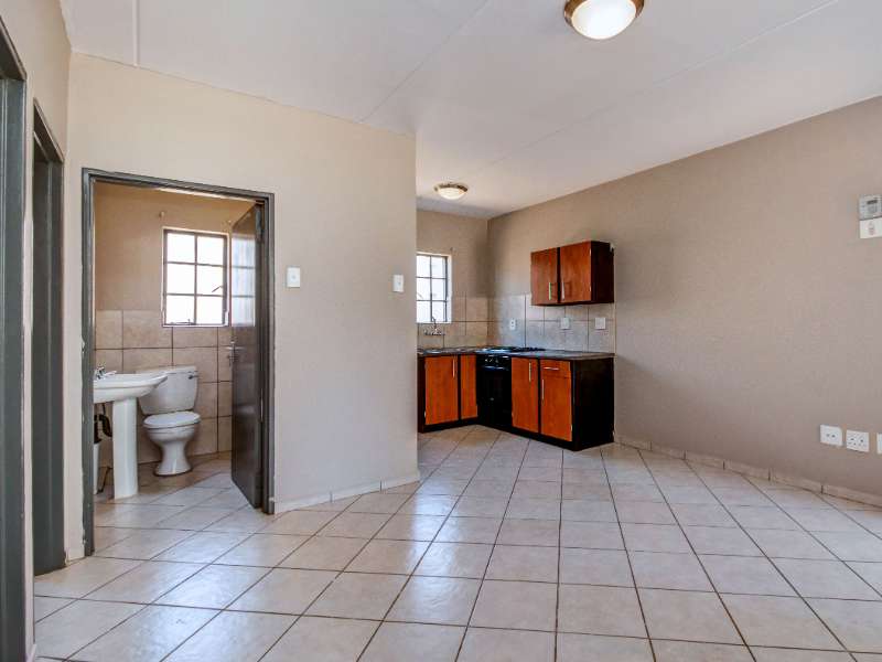 2 Bedroom Property for Sale in Jabulani Gauteng