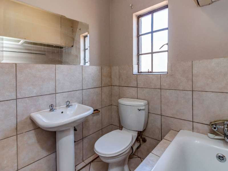 2 Bedroom Property for Sale in Jabulani Gauteng