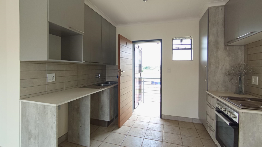 2 Bedroom Property for Sale in Noordwyk Gauteng