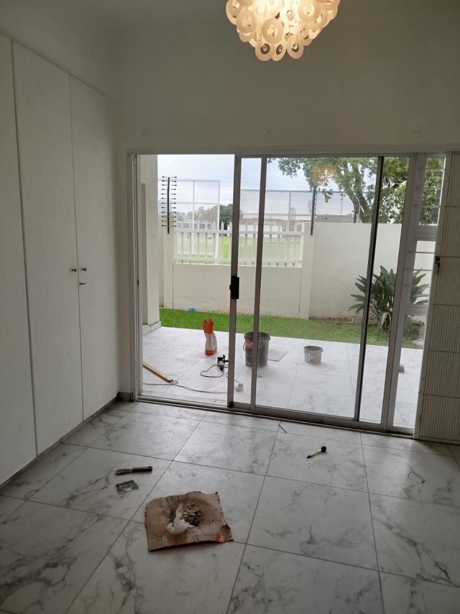 To Let  Bedroom Property for Rent in Sandton Central Gauteng