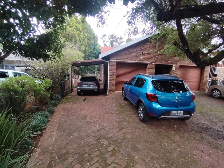 To Let 3 Bedroom Property for Rent in Hennopspark Gauteng