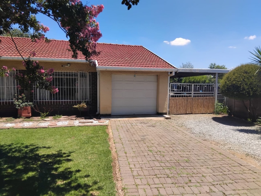 3 Bedroom Property for Sale in Allen Grove Gauteng