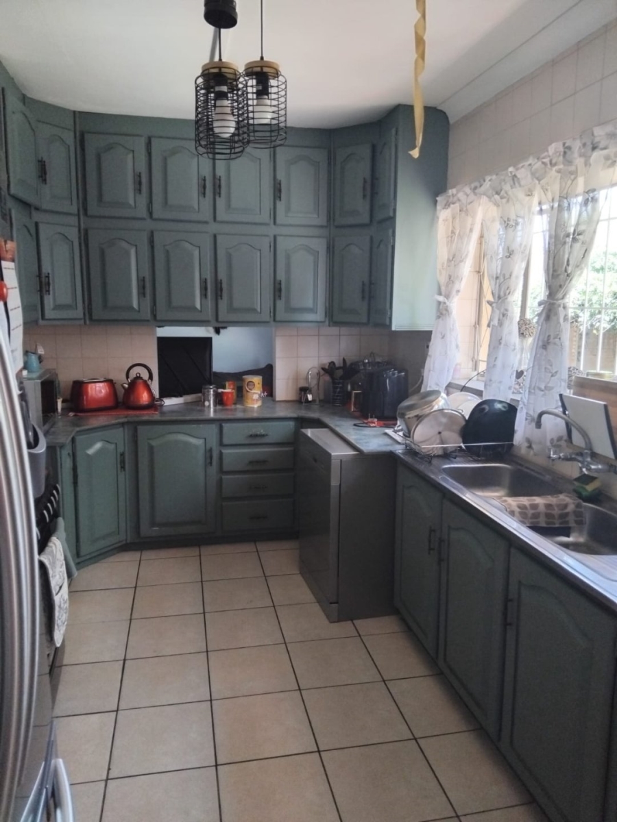 3 Bedroom Property for Sale in Allen Grove Gauteng