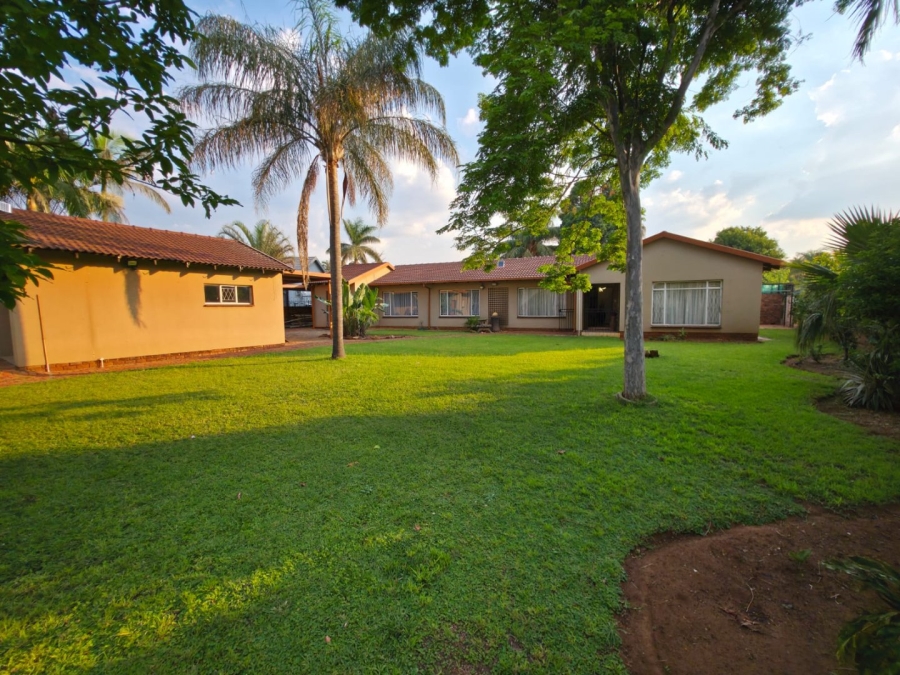 3 Bedroom Property for Sale in Sinoville Gauteng