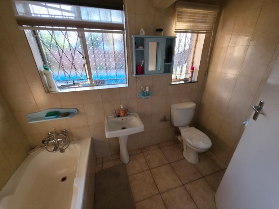 3 Bedroom Property for Sale in Sinoville Gauteng