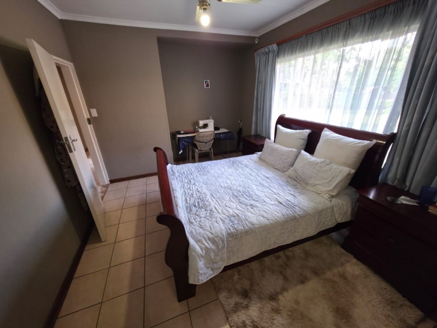 3 Bedroom Property for Sale in Sinoville Gauteng