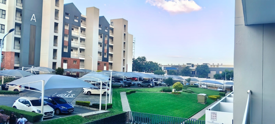 1 Bedroom Property for Sale in Greenstone Ridge Gauteng