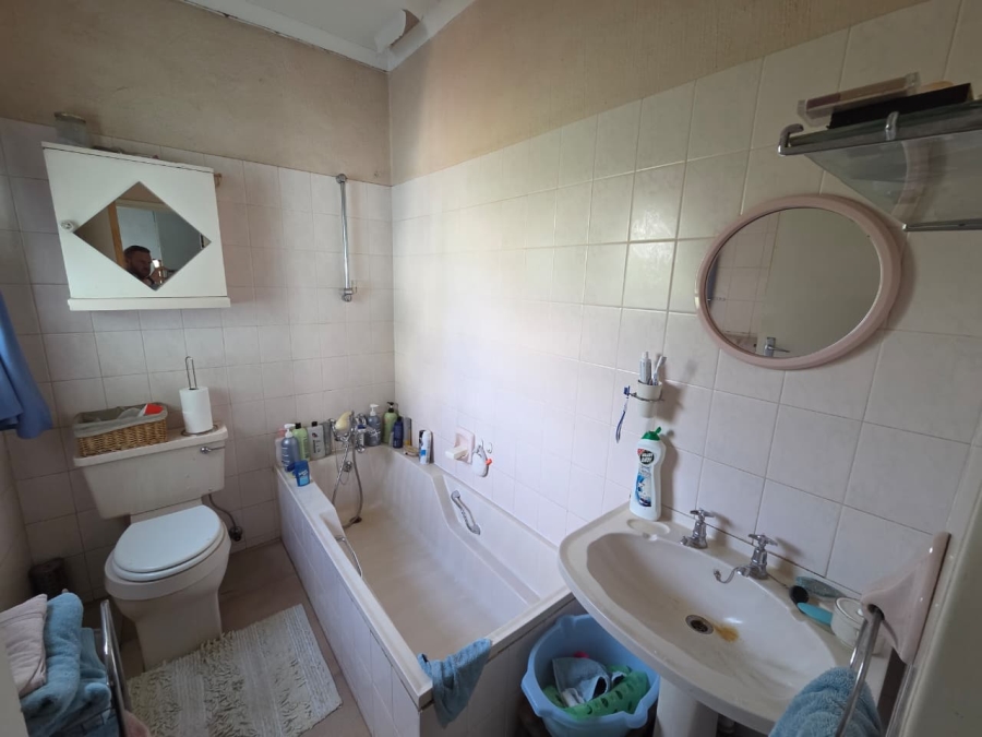 4 Bedroom Property for Sale in Sinoville Gauteng