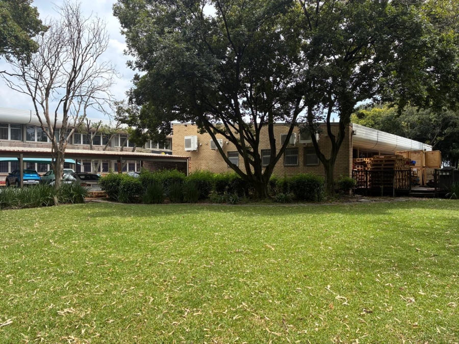 To Let commercial Property for Rent in Eastgate Gauteng