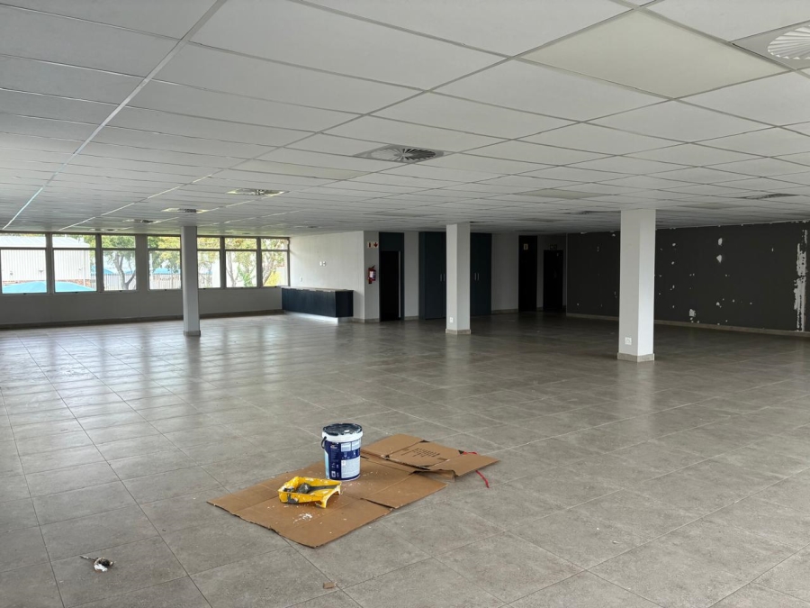 To Let commercial Property for Rent in Eastgate Gauteng