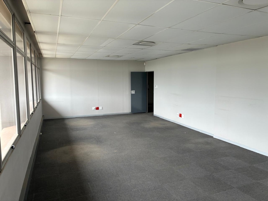 To Let commercial Property for Rent in Eastgate Gauteng