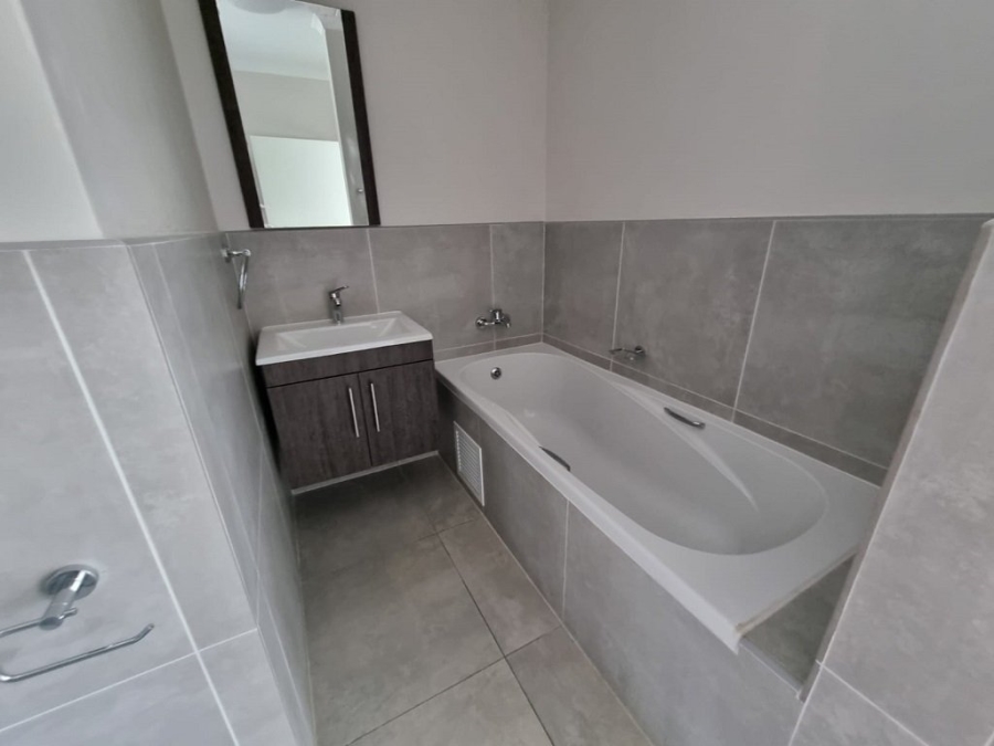 3 Bedroom Property for Sale in Lilianton Gauteng