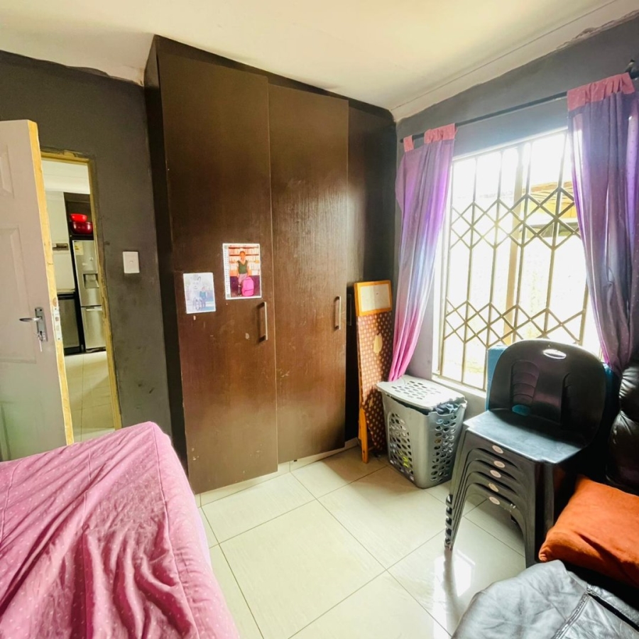 2 Bedroom Property for Sale in Katlehong South Gauteng