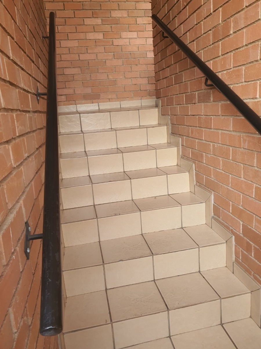 2 Bedroom Property for Sale in Amberfield Gauteng