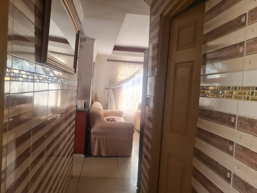 To Let 3 Bedroom Property for Rent in Glen Ridge Gauteng