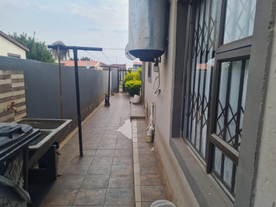 To Let 3 Bedroom Property for Rent in Glen Ridge Gauteng