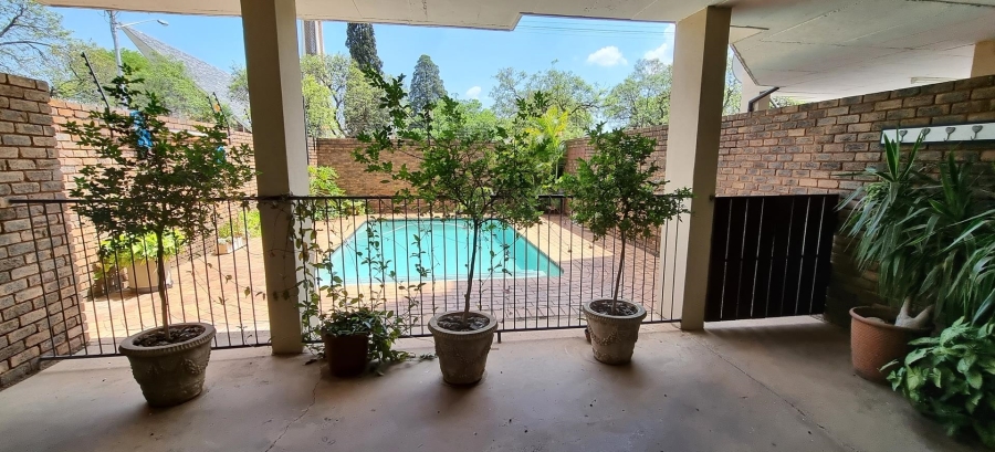 2 Bedroom Property for Sale in Villieria Gauteng