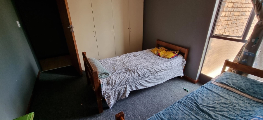 2 Bedroom Property for Sale in Villieria Gauteng