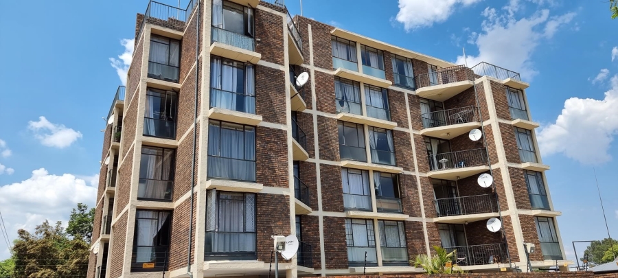 2 Bedroom Property for Sale in Villieria Gauteng