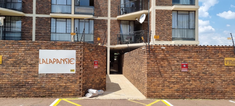 2 Bedroom Property for Sale in Villieria Gauteng