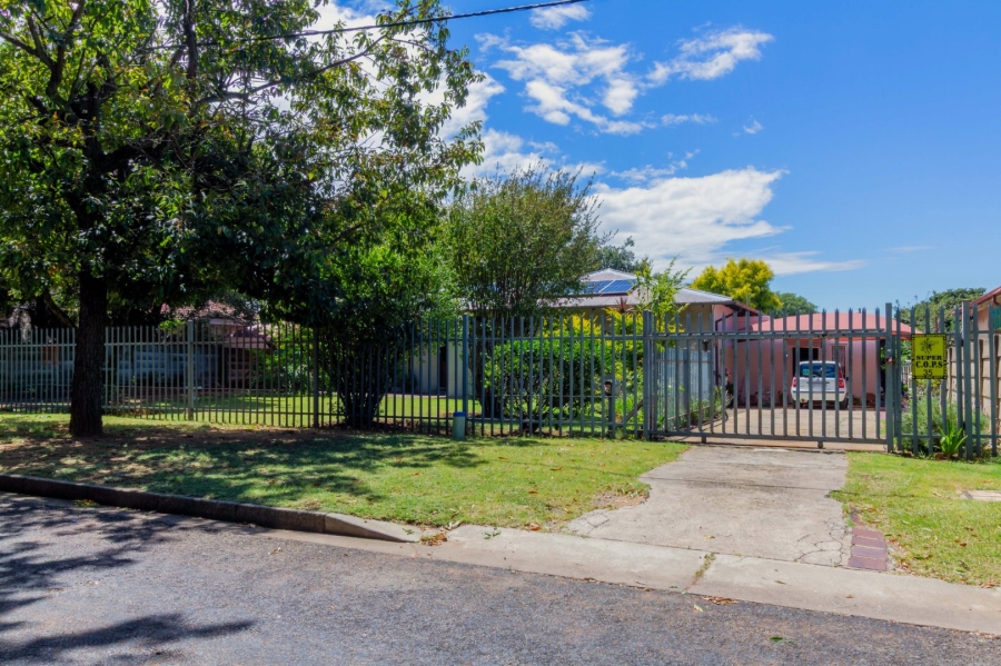 To Let 3 Bedroom Property for Rent in Northmead Gauteng