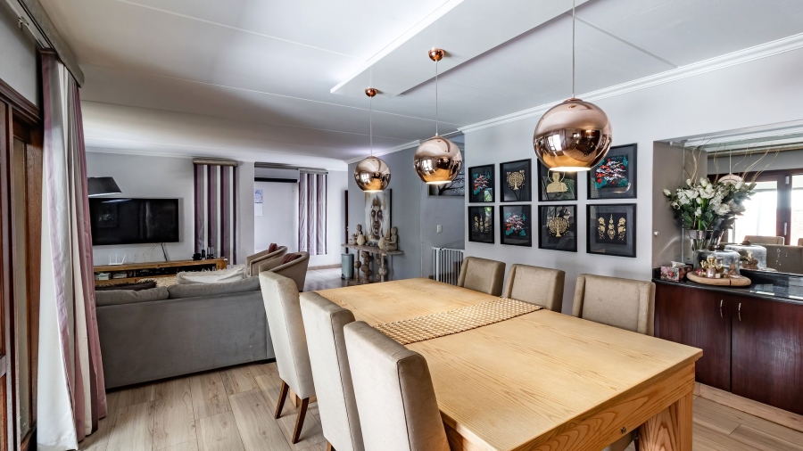 3 Bedroom Property for Sale in Glenvista Gauteng