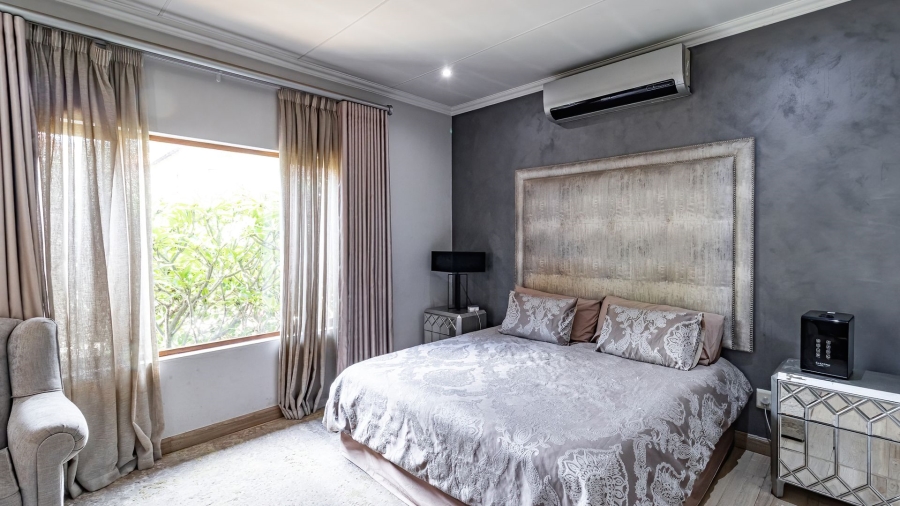 3 Bedroom Property for Sale in Glenvista Gauteng