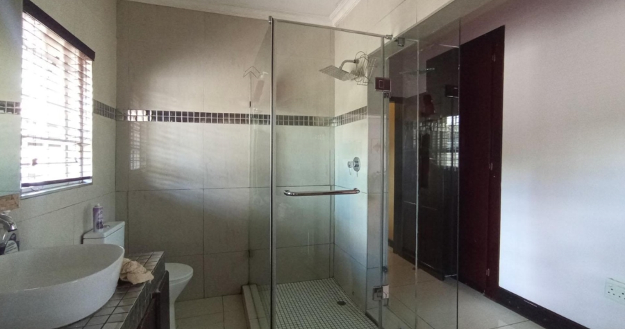 4 Bedroom Property for Sale in Waterkloof Ridge Gauteng