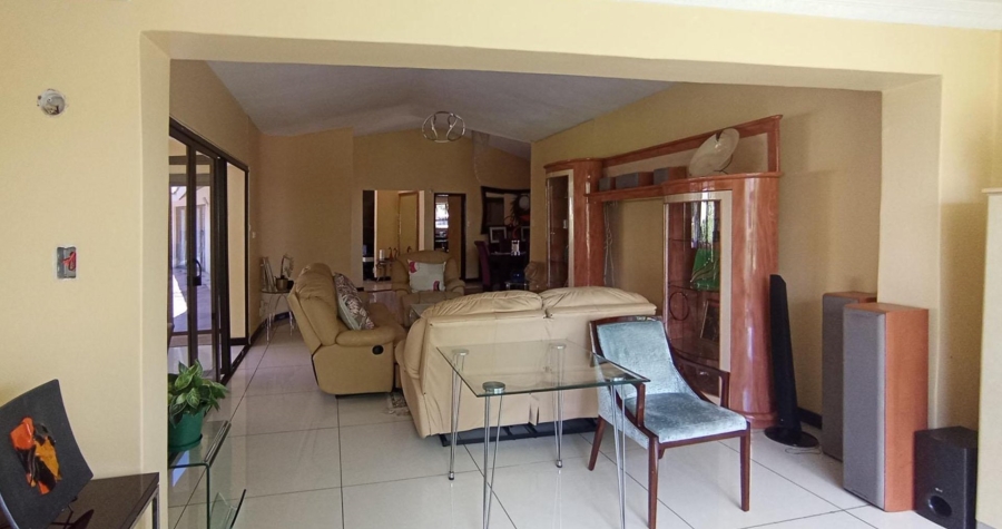 4 Bedroom Property for Sale in Waterkloof Ridge Gauteng