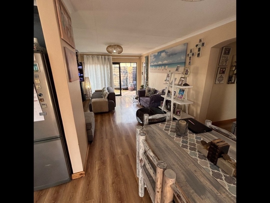 2 Bedroom Property for Sale in Doornpoort Gauteng