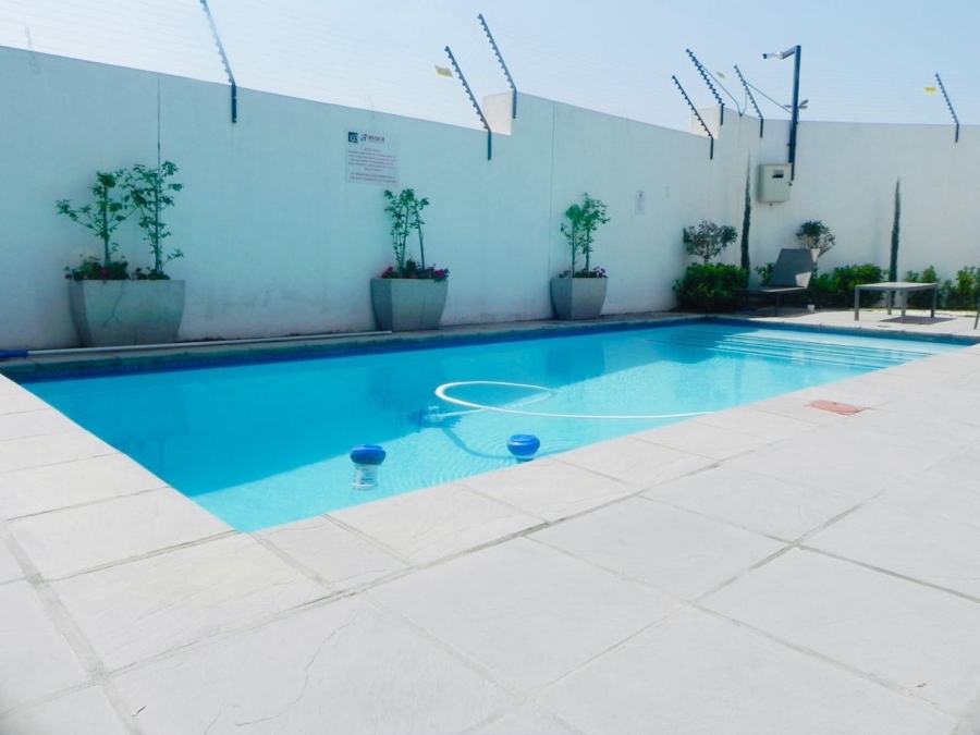 To Let 2 Bedroom Property for Rent in Carlswald Gauteng