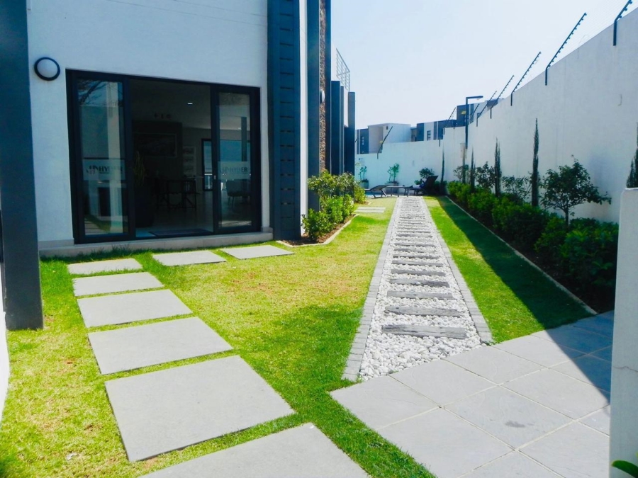 To Let 2 Bedroom Property for Rent in Carlswald Gauteng