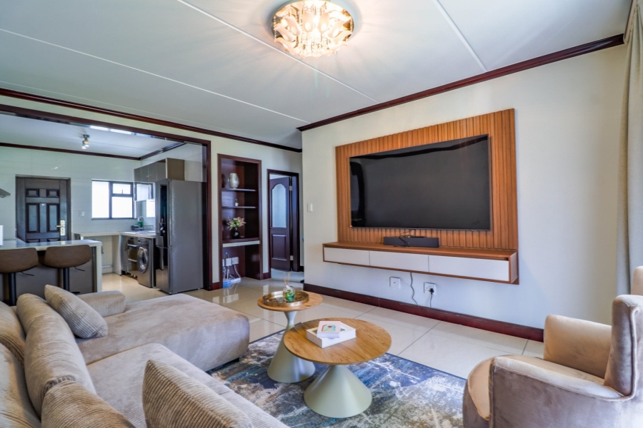 To Let 2 Bedroom Property for Rent in Maroeladal Gauteng