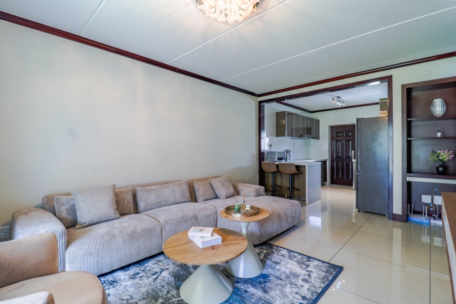 To Let 2 Bedroom Property for Rent in Maroeladal Gauteng