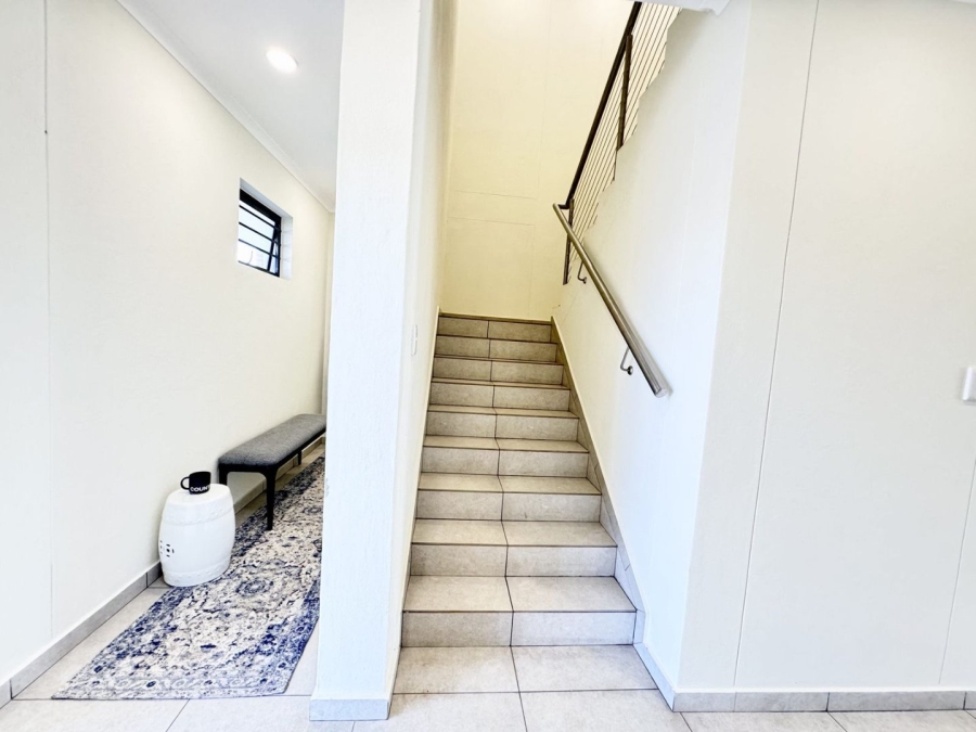 3 Bedroom Property for Sale in Greenstone Hill Gauteng