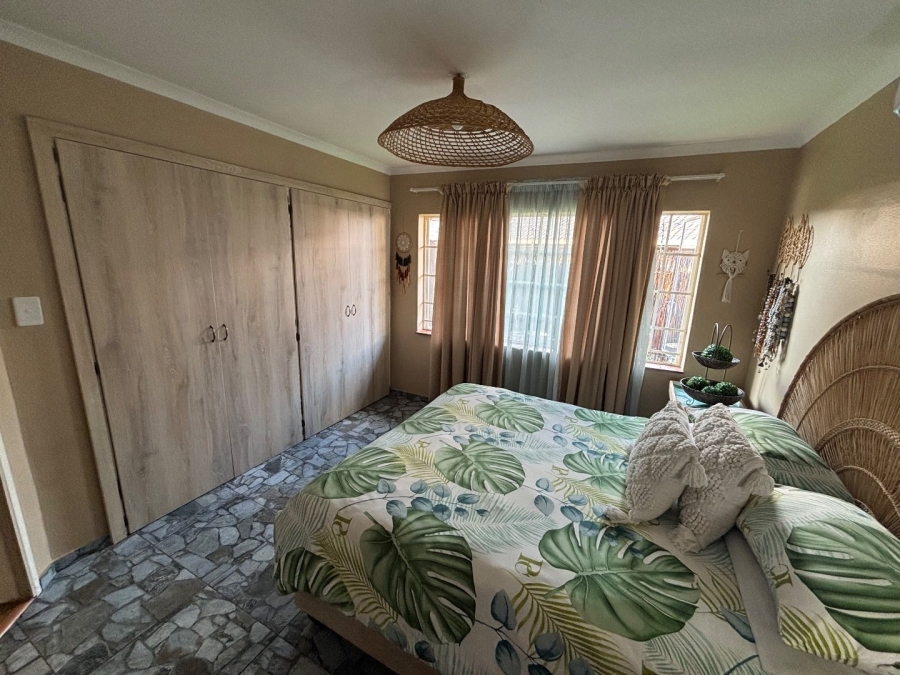 2 Bedroom Property for Sale in Doornpoort Gauteng