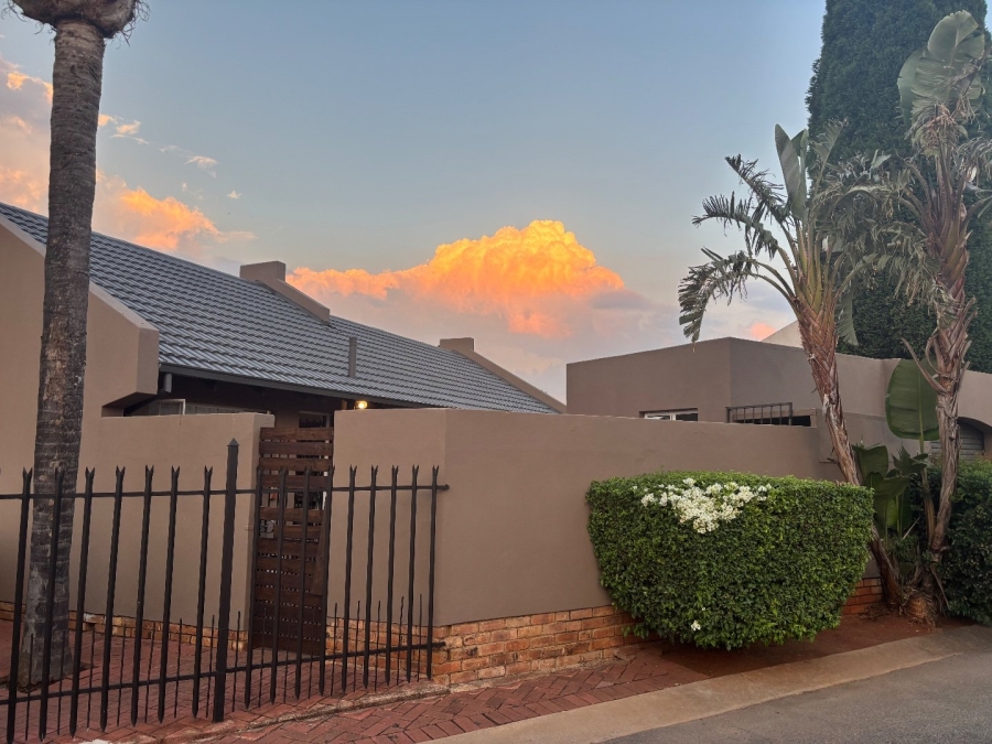 2 Bedroom Property for Sale in Doornpoort Gauteng