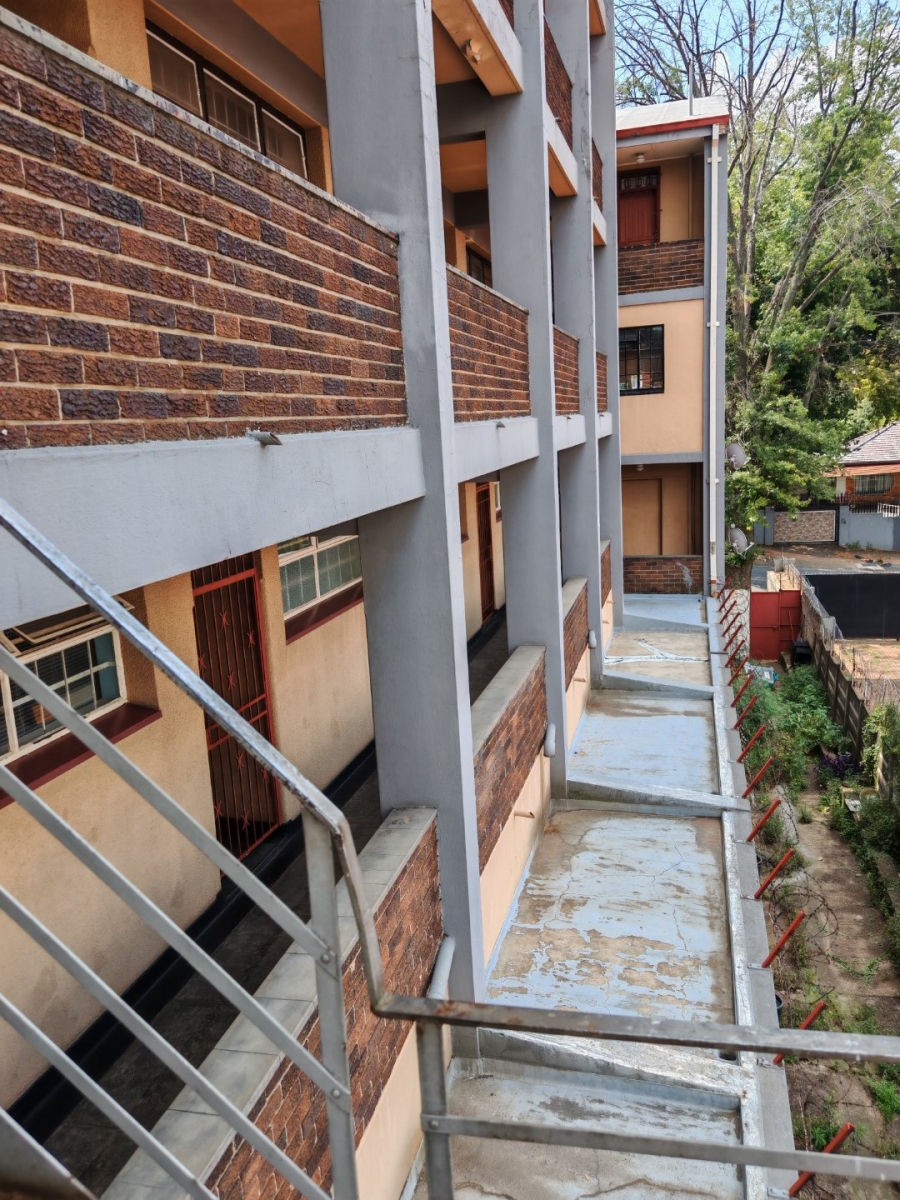 Commercial Property for Sale in Cyrildene Gauteng