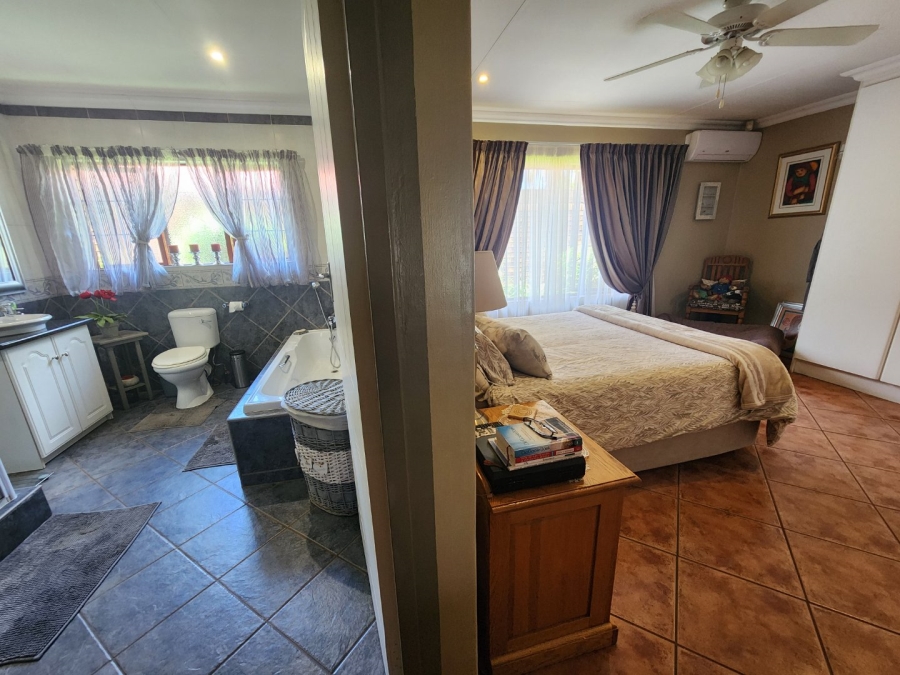 3 Bedroom Property for Sale in Green Acres Estate Gauteng
