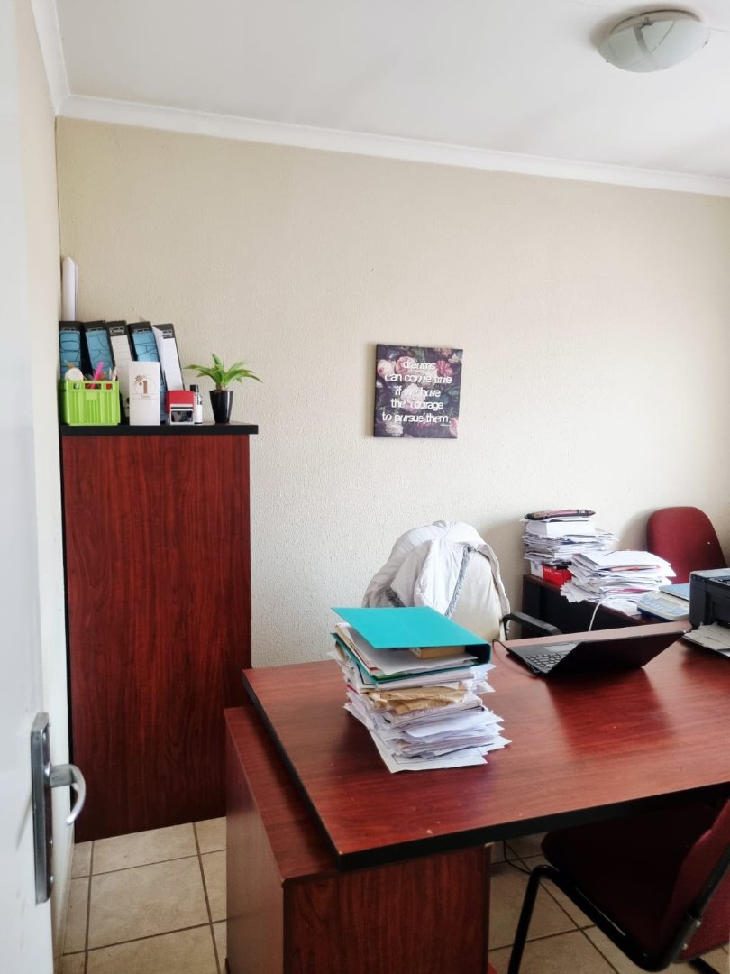 4 Bedroom Property for Sale in Leopard