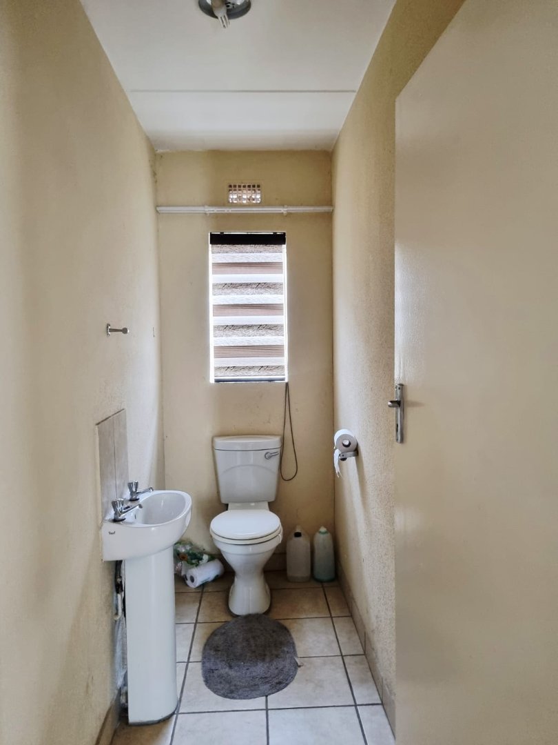 4 Bedroom Property for Sale in Leopard