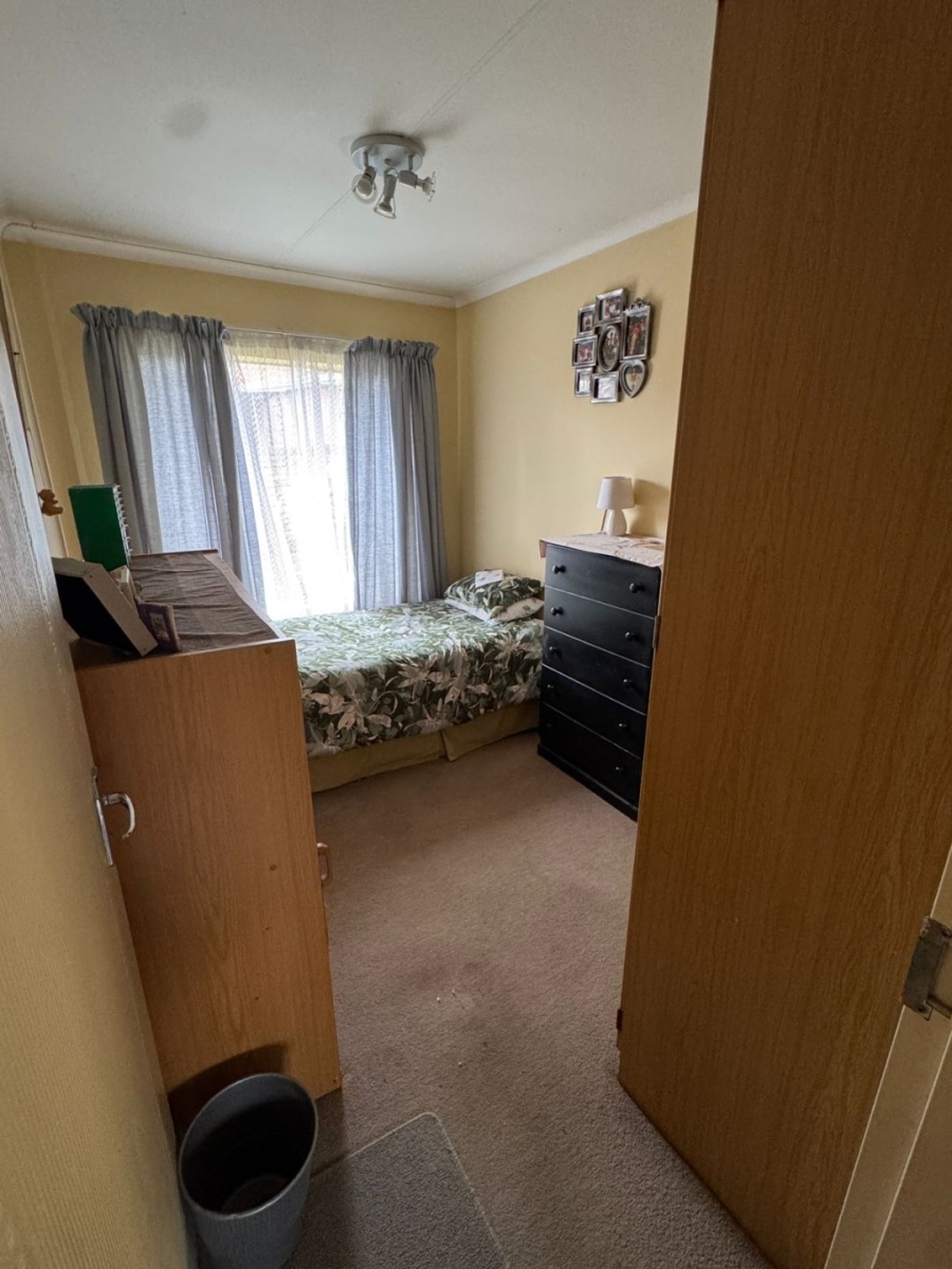 3 Bedroom Property for Sale in Die Hoewes Gauteng