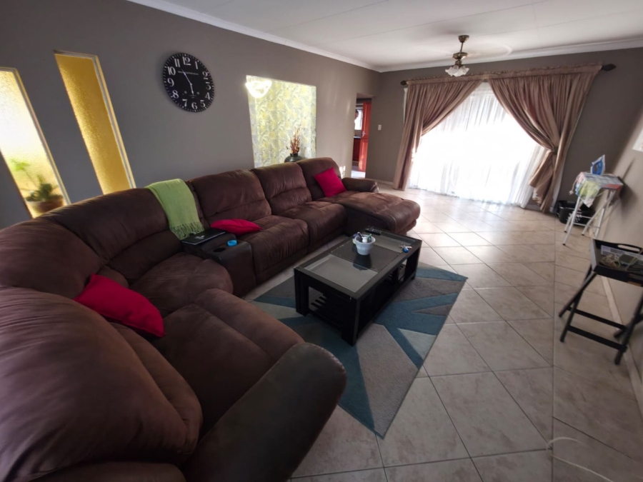 3 Bedroom Property for Sale in Sinoville Gauteng