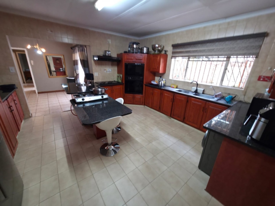 3 Bedroom Property for Sale in Sinoville Gauteng
