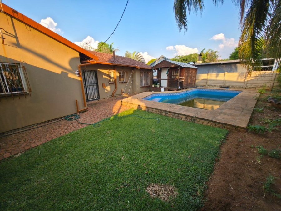 3 Bedroom Property for Sale in Sinoville Gauteng