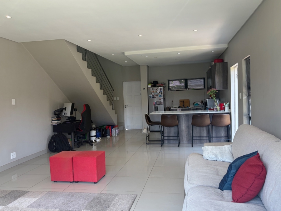 2 Bedroom Property for Sale in Equestria Gauteng