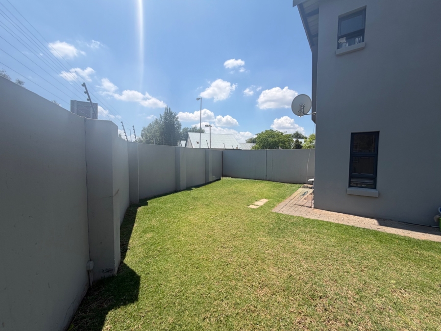 2 Bedroom Property for Sale in Equestria Gauteng