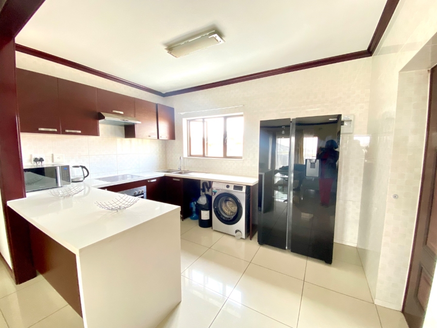 2 Bedroom Property for Sale in Blue Hills Gauteng